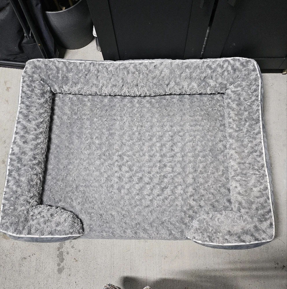 Gray Plush Pet Bed